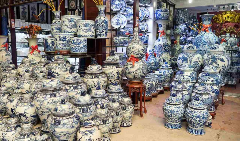 BAT TRANG POTTERY VILLAGE BAT TRANG POTTERY VILLAGE