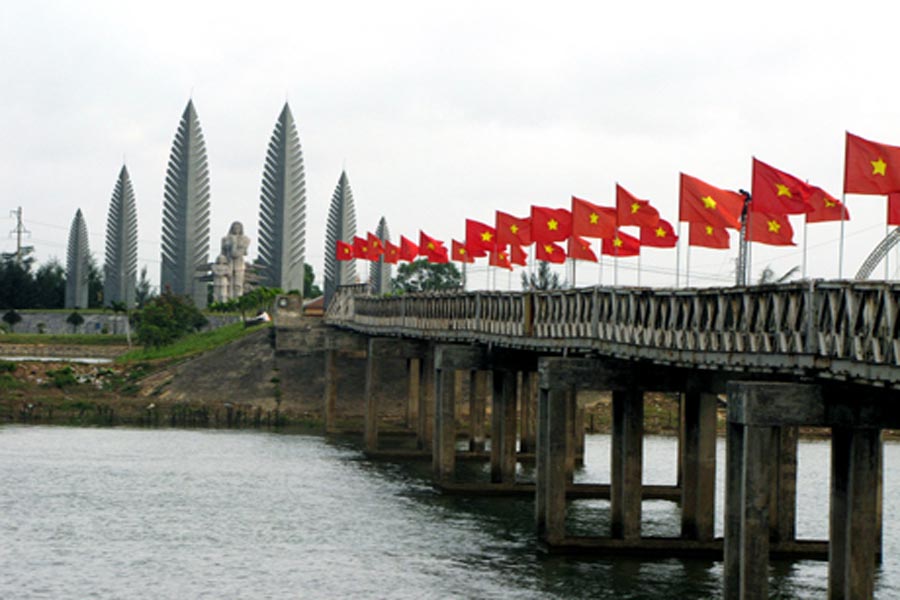 QUANG TRI AND THE DEMILITARISED ZONE