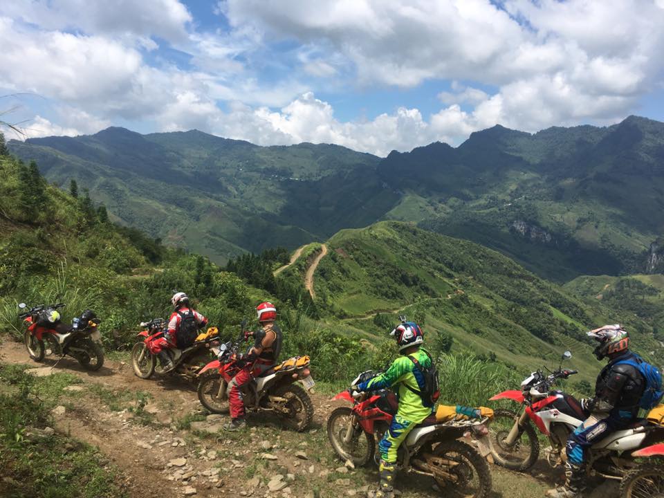 NORTHEAST VIETNAM DIRT BIKE TOUR TO YEN BAI, HA GIANG, CAO BANG