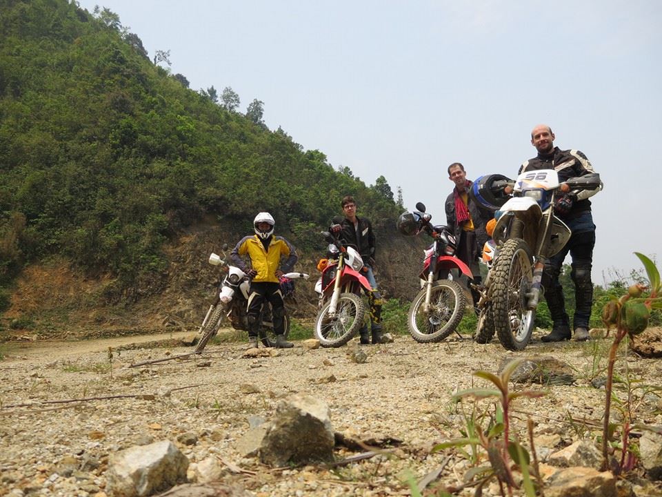 BEST HANOI MOTORBIKE TOUR TO SAPA