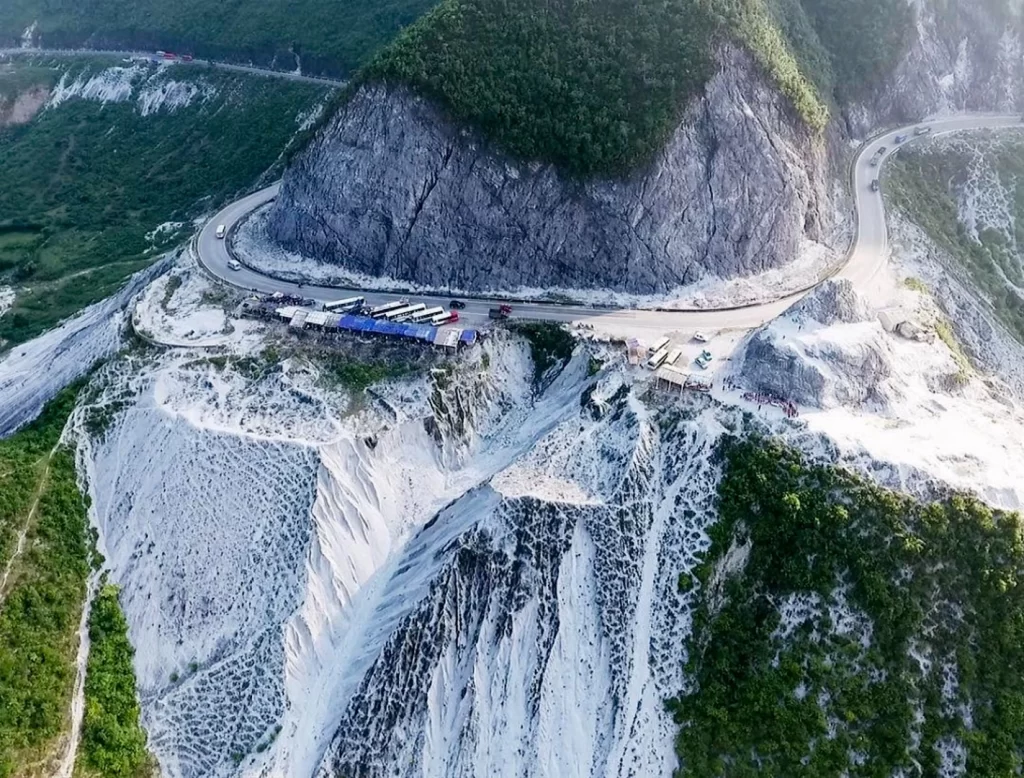 NORTHERN VIETNAM OFFROAD MOTORBIKE TOUR