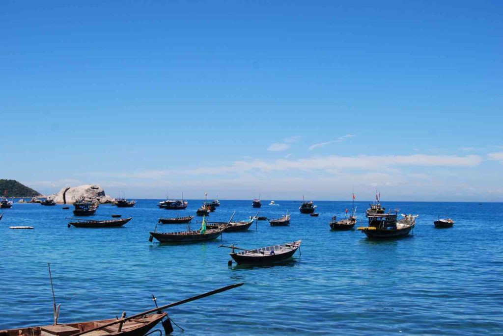CU LAO CHAM - THE BEAUTIFUL OFFSHORE ISLAND CU LAO CHAM - THE BEAUTIFUL OFFSHORE ISLAND