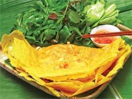SAIGON BY NIGHT FOOD TOUR BY JEEP