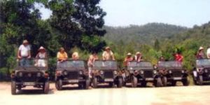 HANOI JEEP TOUR TO MAI CHAU, HOA BINH HANOI JEEP TOUR TO MAI CHAU, HOA BINH