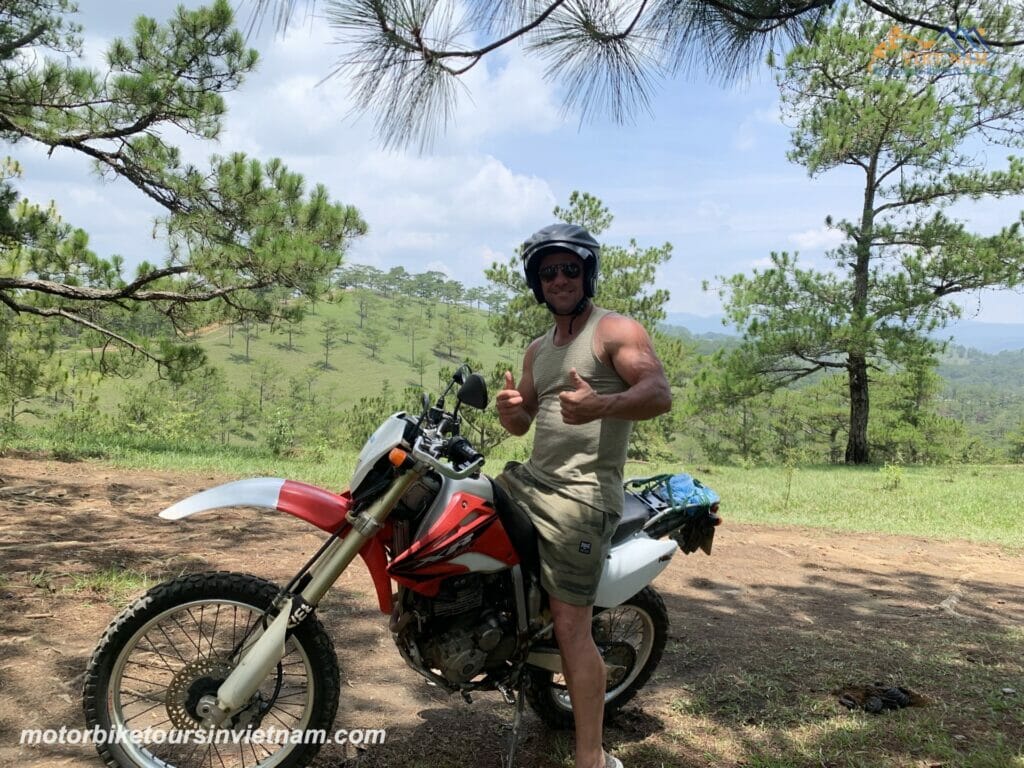 MUI NE MOTORBIKE TOUR TO CENTRAL HIGHLANDS AND NHA TRANG