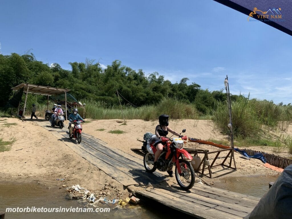 HOI AN MOTORBIKE TOUR TO SAIGON VIA CENTRAL HIGHLANDS
