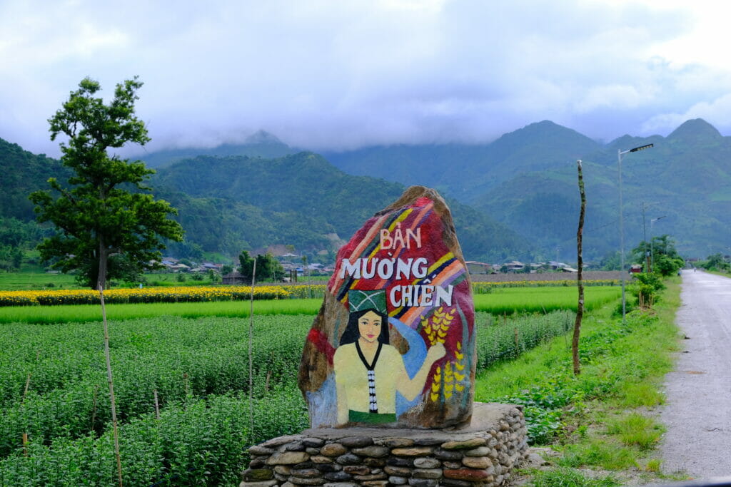 NORTHERN VIETNAM DIRT MOTORBIKE TOUR FOR 10 DAYS