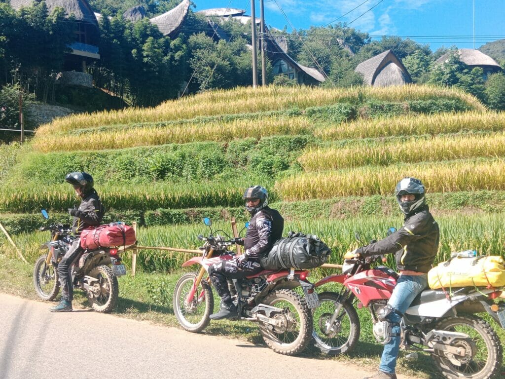 NORTH VIETNAM DIRT MOTORBIKE TOUR FROM WEST TO EAST