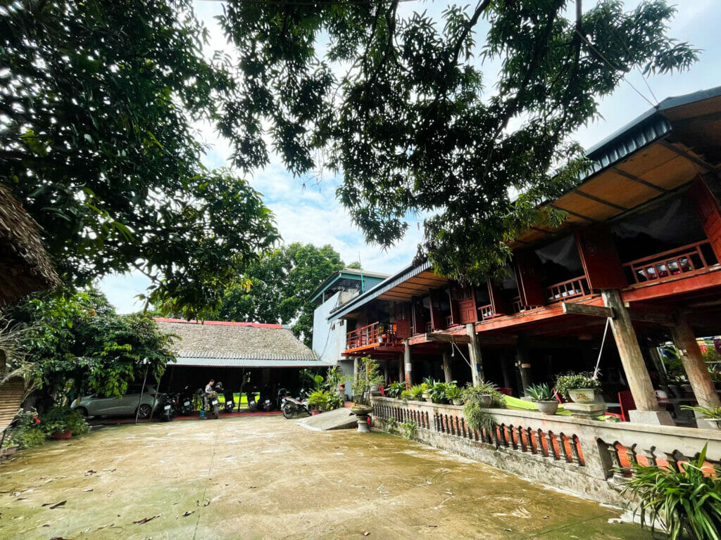 NORTHERN VIETNAM DIRT MOTORBIKE TOUR FOR 10 DAYS