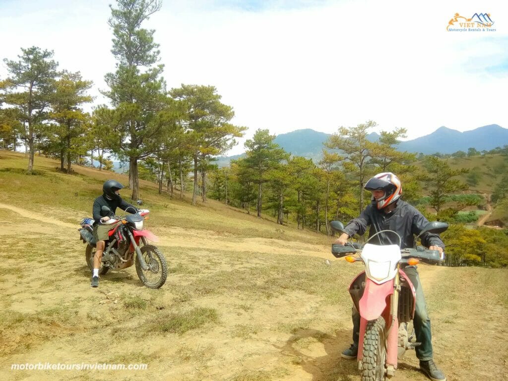 VIETNAM MOTORBIKE TOUR TO MEKONG DELTA AND HIGHLANDS VIETNAM MOTORBIKE TOUR TO MEKONG DELTA AND HIGHLANDS