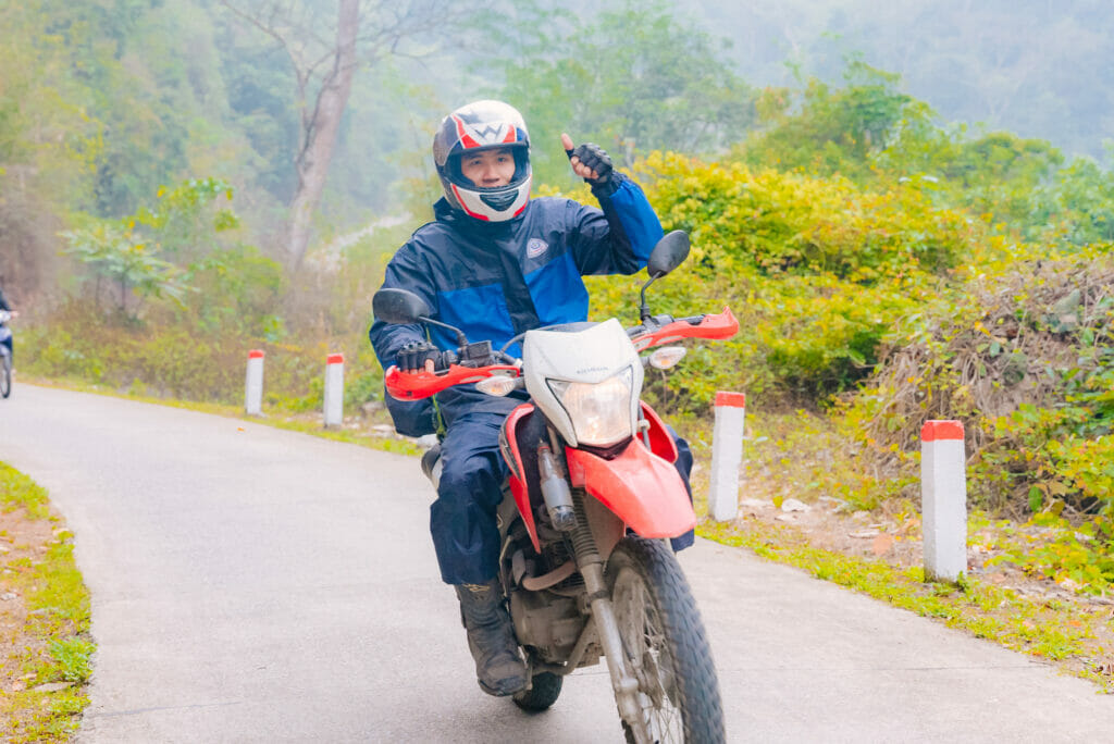 HANOI MOTORCYCLE TOUR TO CUC PHUONG PARK AND HOA LU – TAM COC FOR 2 DAYS