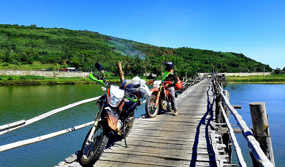 Saigon Motorbike Tour to Hoi An And Da Nang