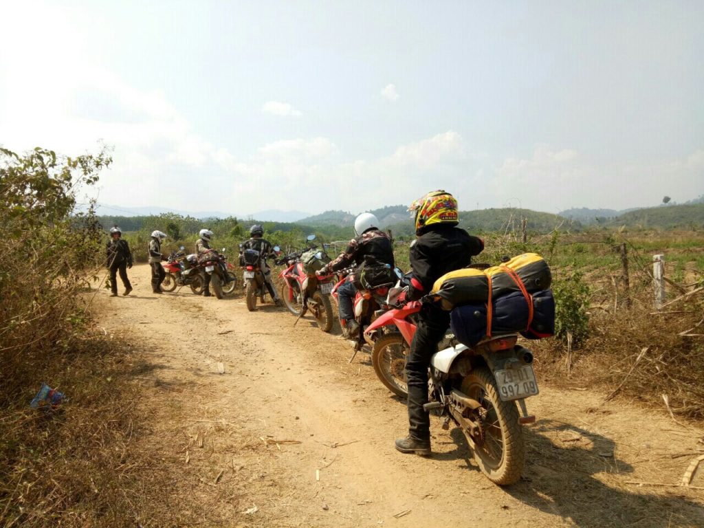 Hoi An Motorbike Loop Tour on Ho Chi Minh trail to Minority Villages