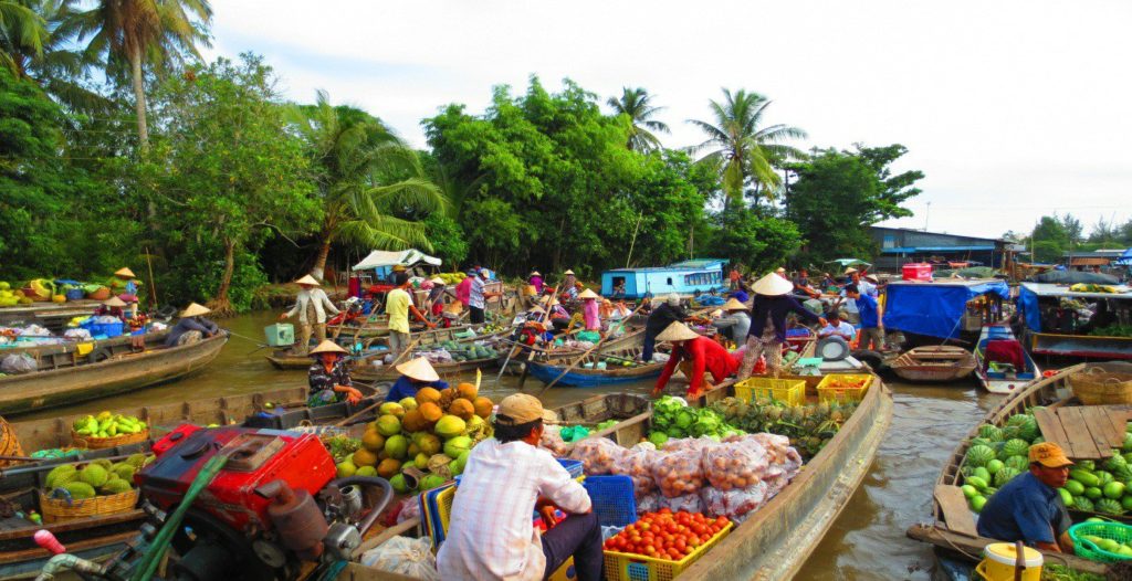 Hoi An Motorbike Tour to Mekong Delta and Saigon via Ho Chi Minh Trails and coast