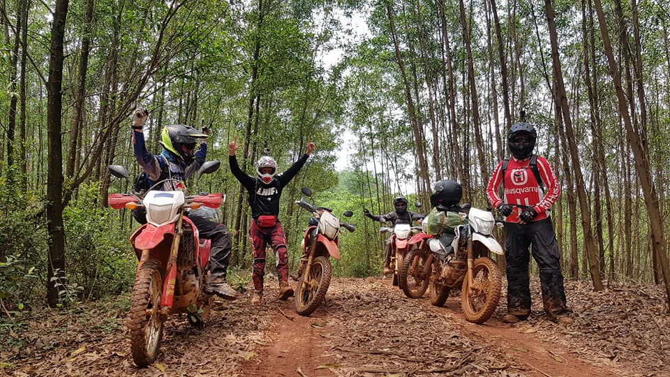 HOI AN MOTORBIKE TOUR TO NHA TRANG ON HO CHI MINH TRAIL