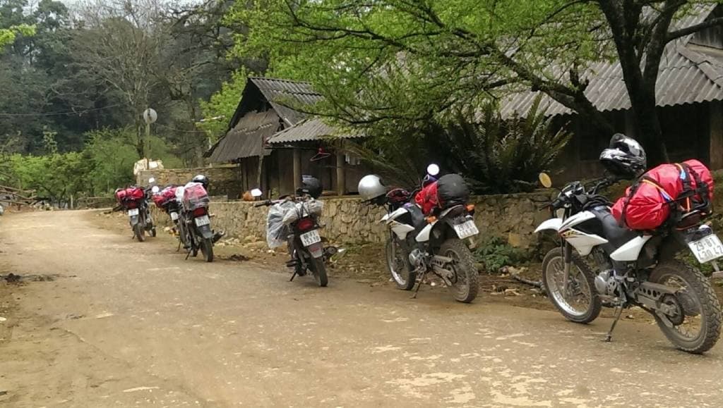 NORTHERN VIETNAM DIRT MOTORBIKE TOUR FOR 10 DAYS