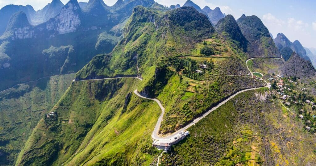 NORTH VIETNAM OFFROAD MOTORBIKE TOUR - 10 DAYS