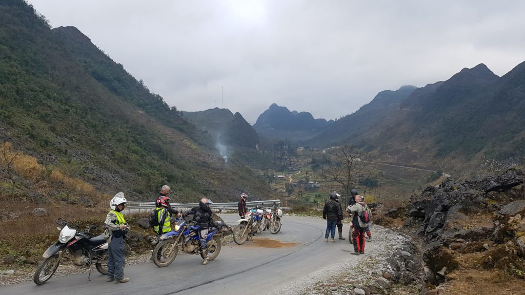 HANOI MOTORBIKE TOUR TO HA GIANG AND SAPA HANOI MOTORBIKE TOUR TO HA GIANG AND SAPA