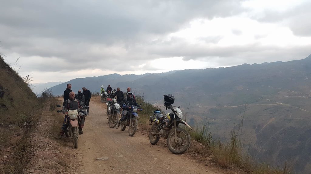 VIETNAM NORTHEAST MOTORBIKE TRIP TO THAC BA, BA BE LAKE VIA HA GIANG