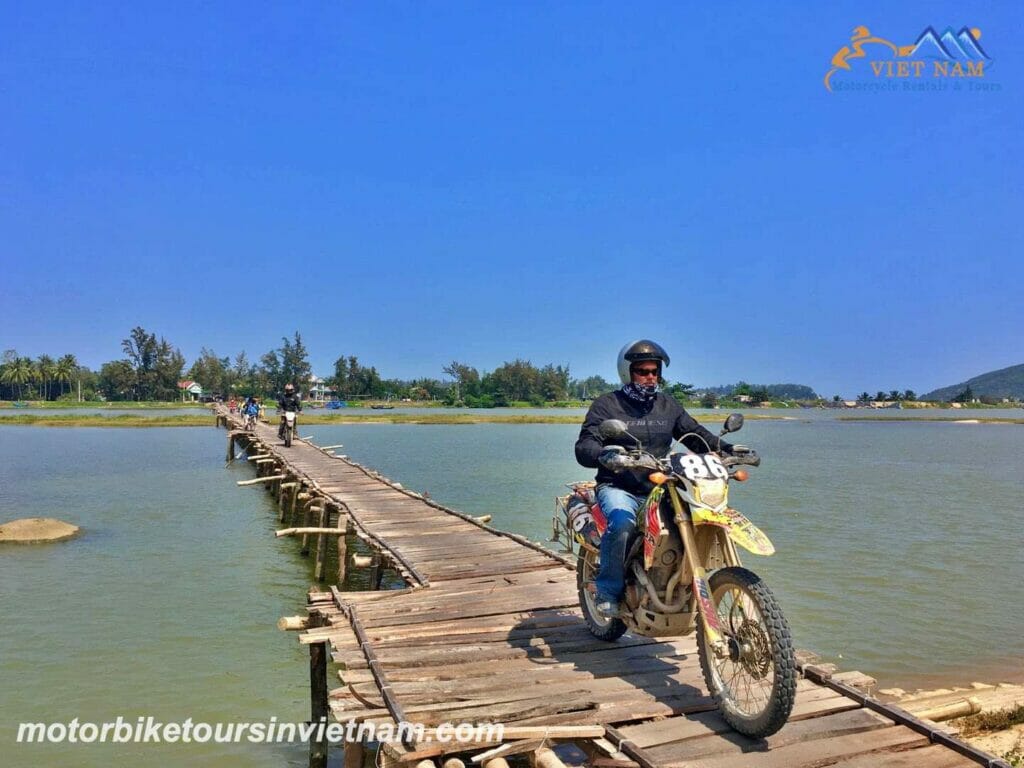 SAIGON MOTORBIKE LOOP TOUR VIA HIGHLANDS AND COASTLINE