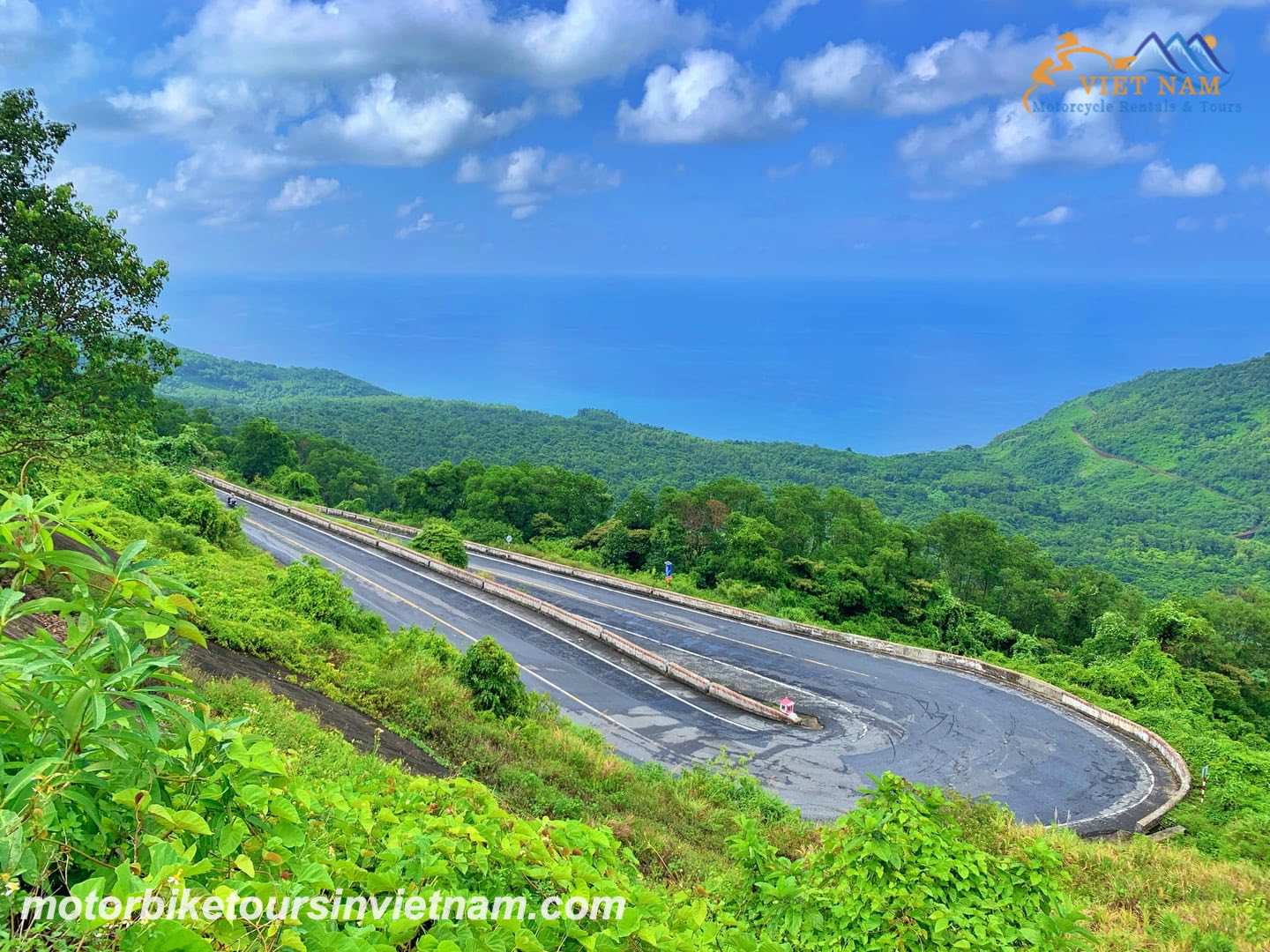 VIETNAM - LAOS LOOP DIRT BIKE TOUR 18-DAY