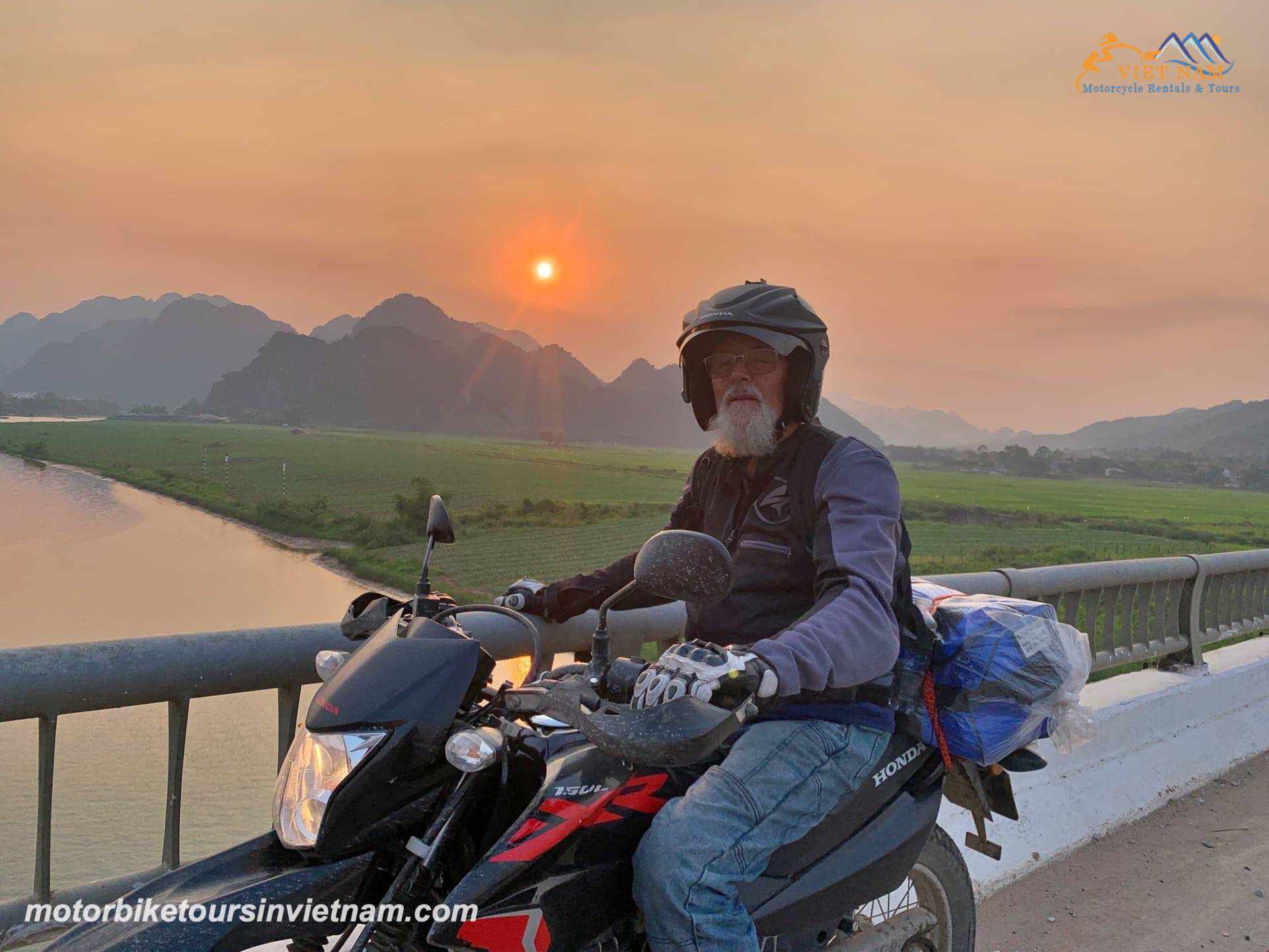 VIETNAM - LAOS LOOP DIRT BIKE TOUR 18-DAY