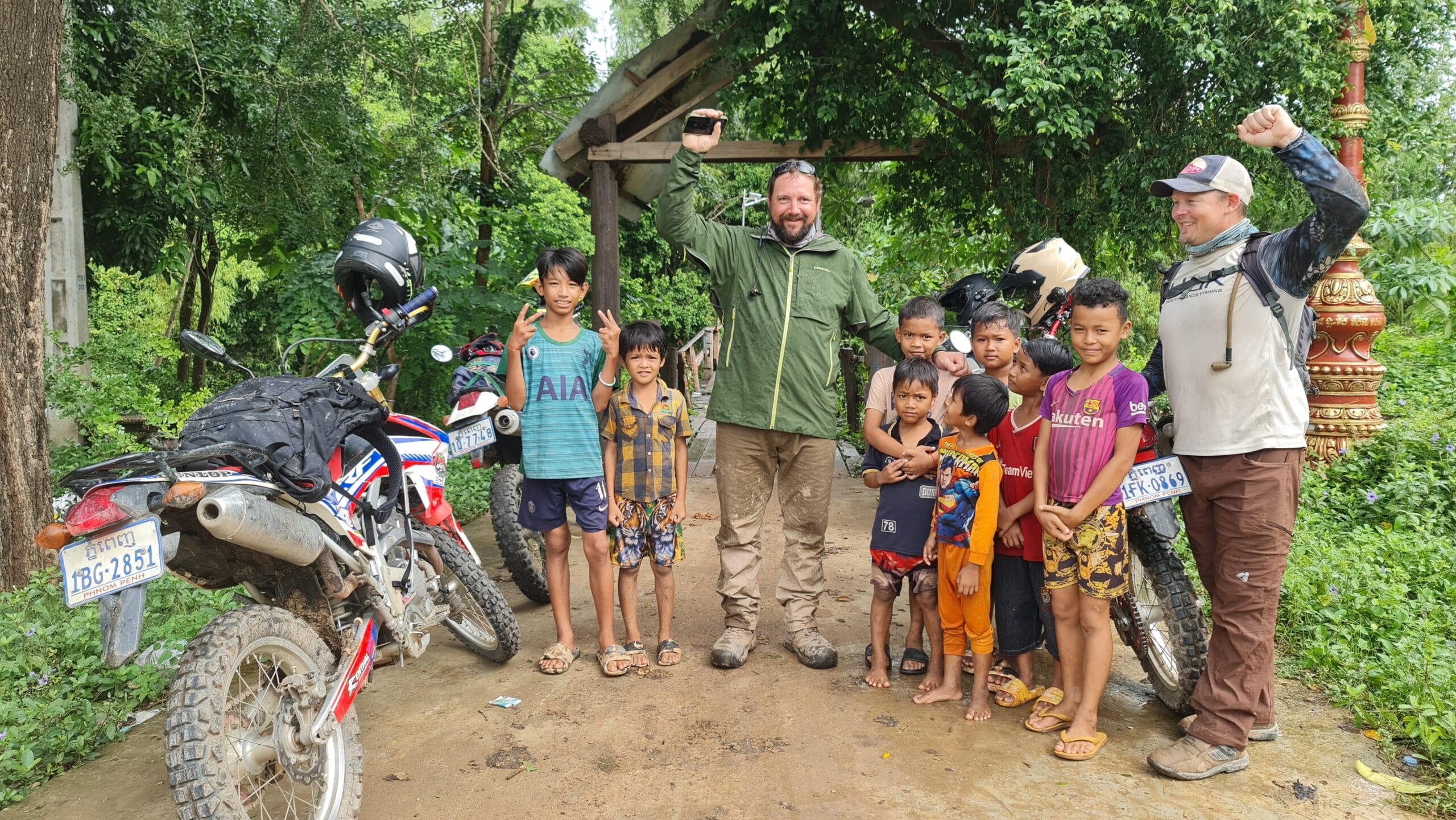 VIETNAM - LAOS LOOP DIRT BIKE TOUR 18-DAY