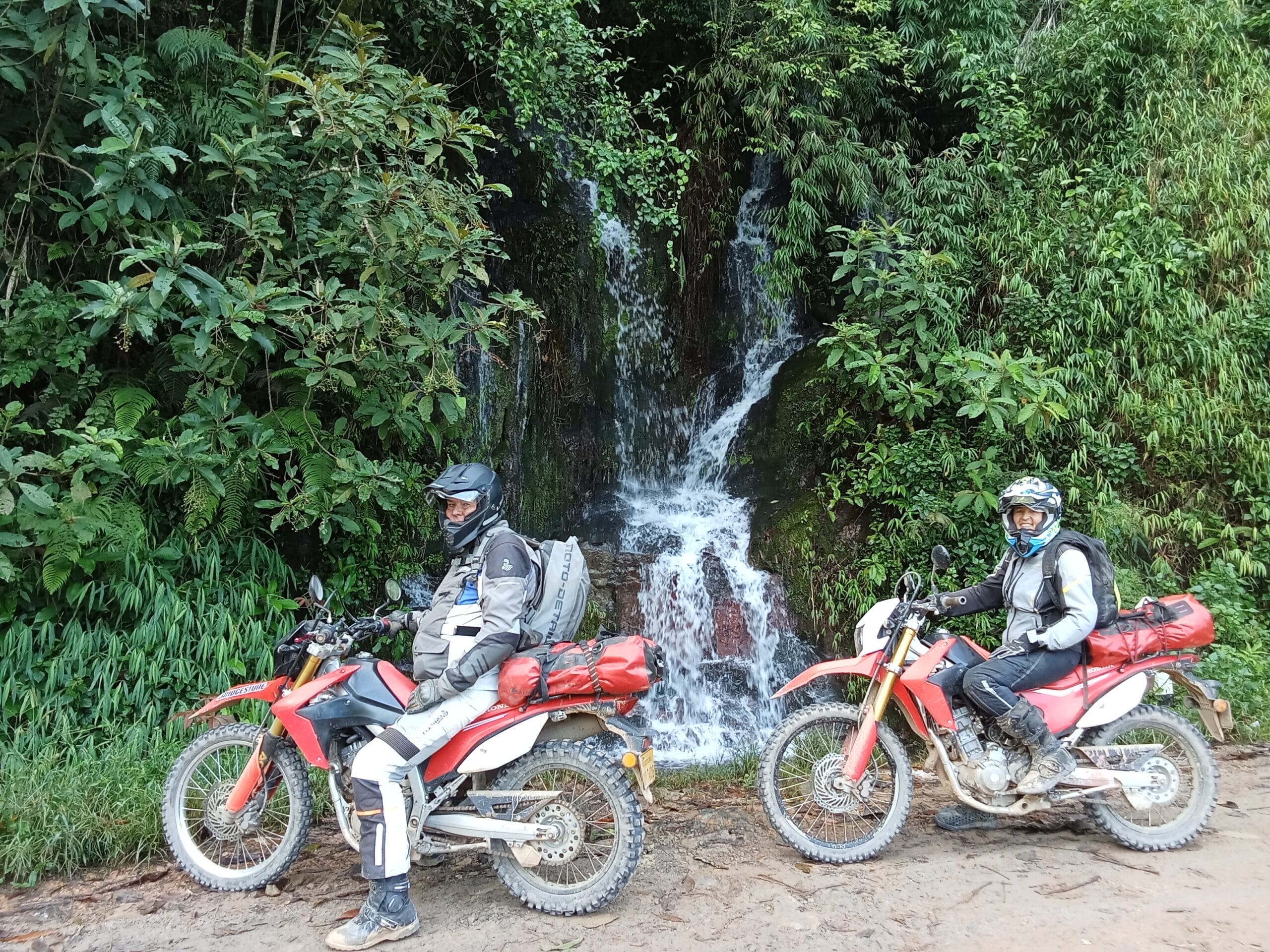 CENTRAL LAOS OFFROAD MOTORBIKE TOUR 7-DAY
