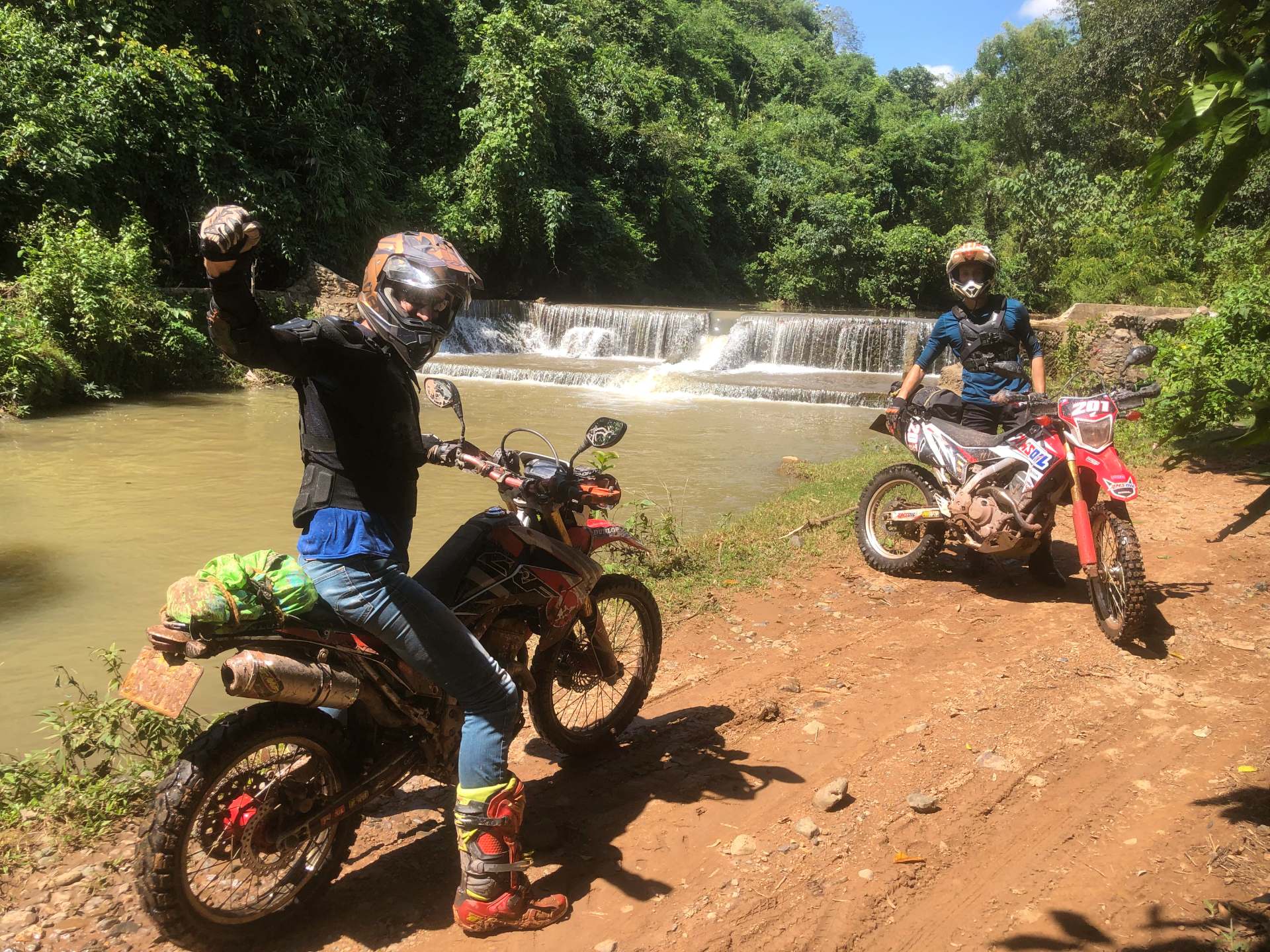 TOP-NOTCH NORTHERN LAOS LOOP MOTORBIKE TOUR