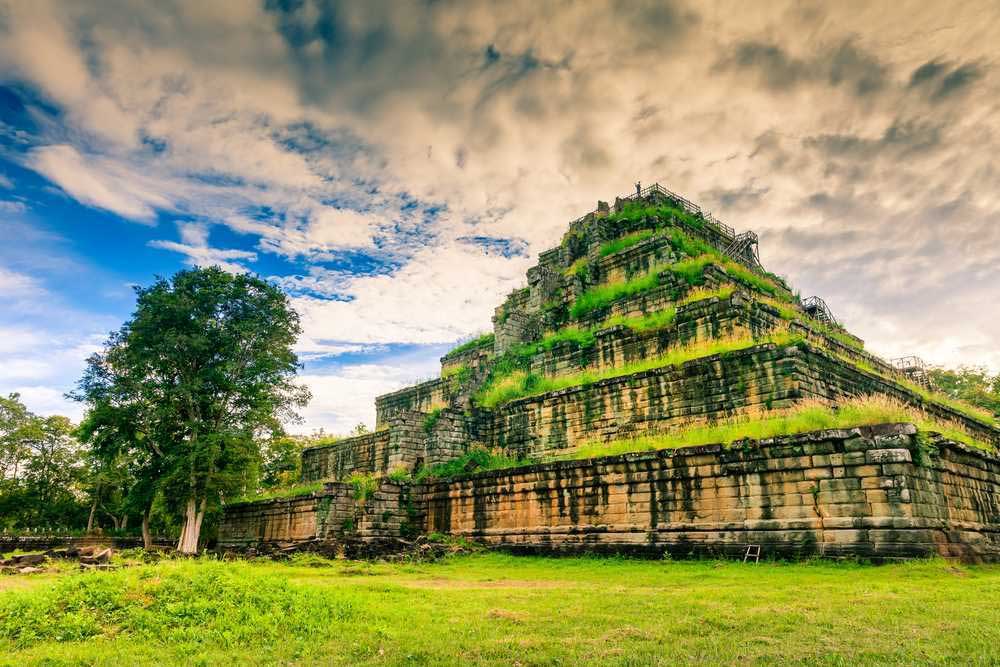 CAMBODIA MOTORBIKE TOUR TO LOST TEMPLES 5-DAY CAMBODIA MOTORBIKE TOUR TO LOST TEMPLES 5-DAY