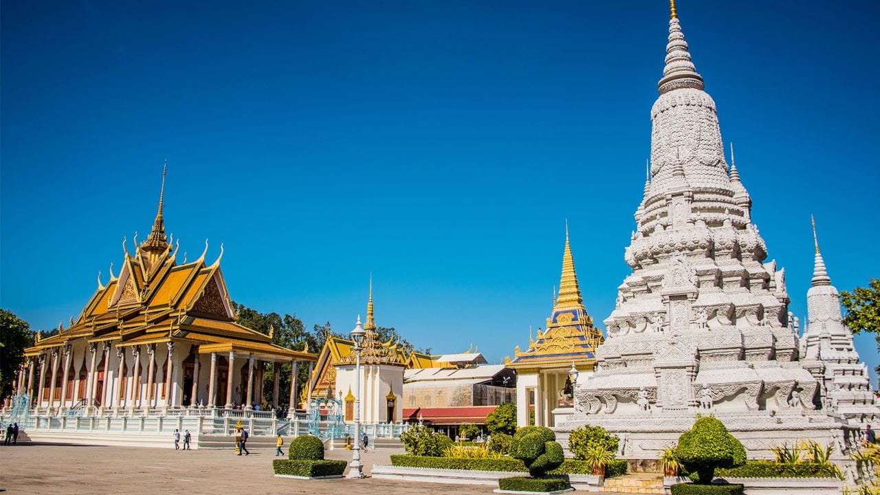 Immersive Motorcycle Tour from Phnom Penh to Siem Reap 7-Day