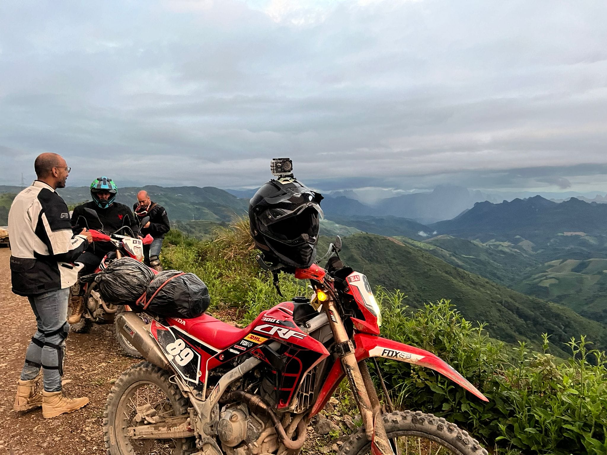 Laos Expedition from Luang Prabang to Golden Triangle, Phonsavan & 4000 islands