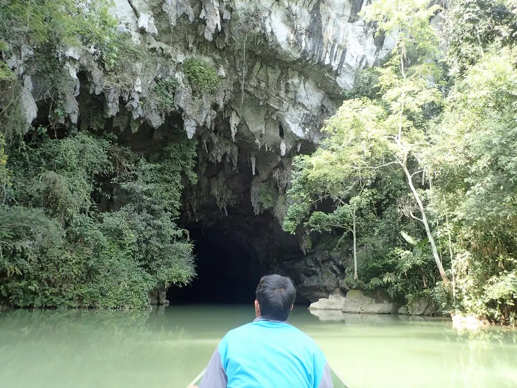 Magnificent Laos Motorbike Tour from Luang Prabang to Vang Vieng