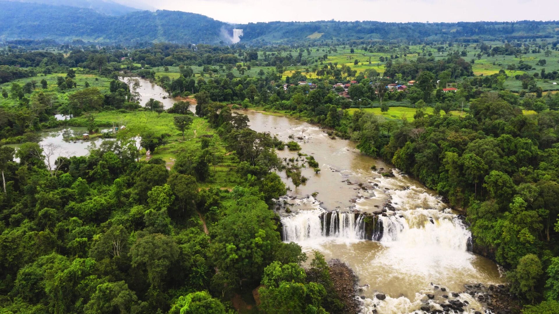 Laos Expedition from Luang Prabang to Golden Triangle, Phonsavan & 4000 islands